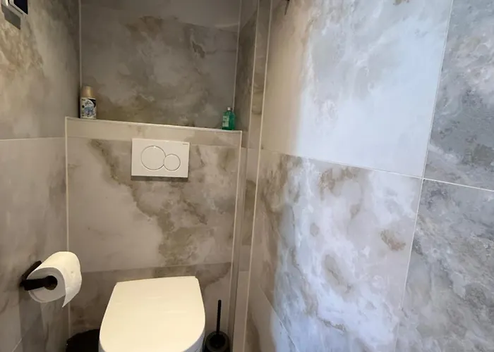 Homes By The C Daire