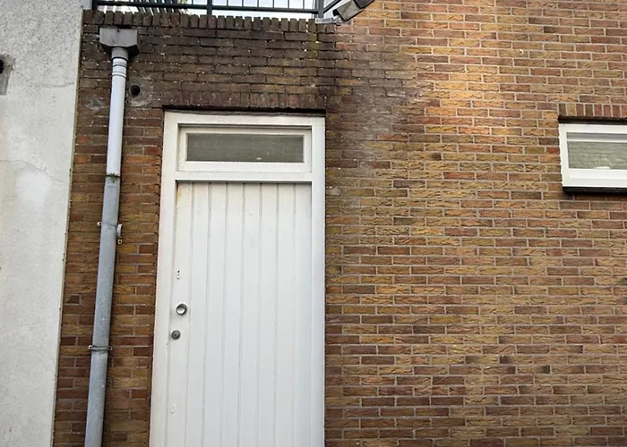 Homes By The C Daire Zandvoort