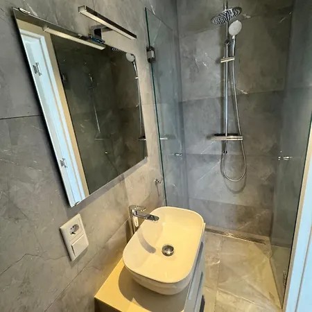 Homes By The C Zandvoort