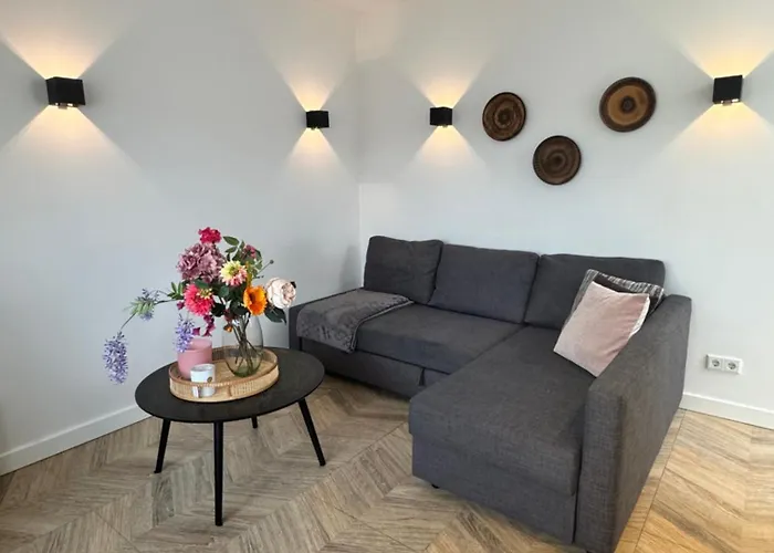 Homes By The C * ザントフォールト