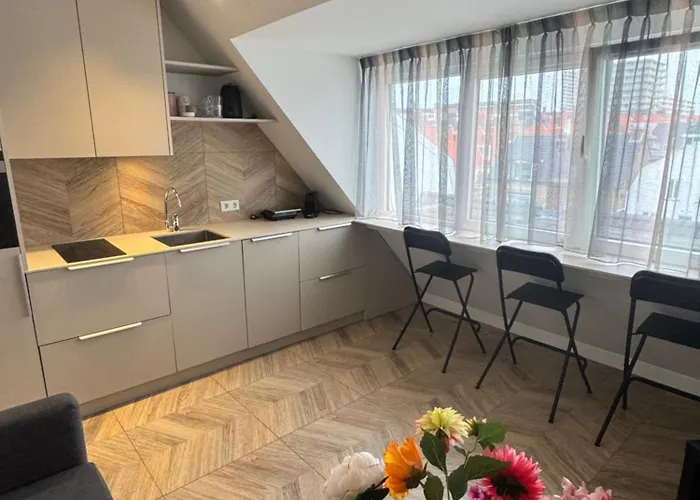 Διαμέρισμα Homes By The C *