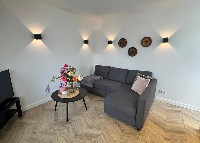 Homes By The C Zandvoort