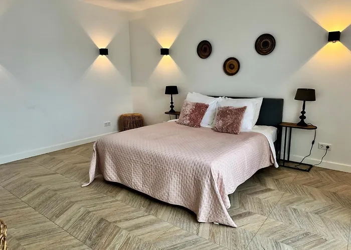 Appartement Homes By The C