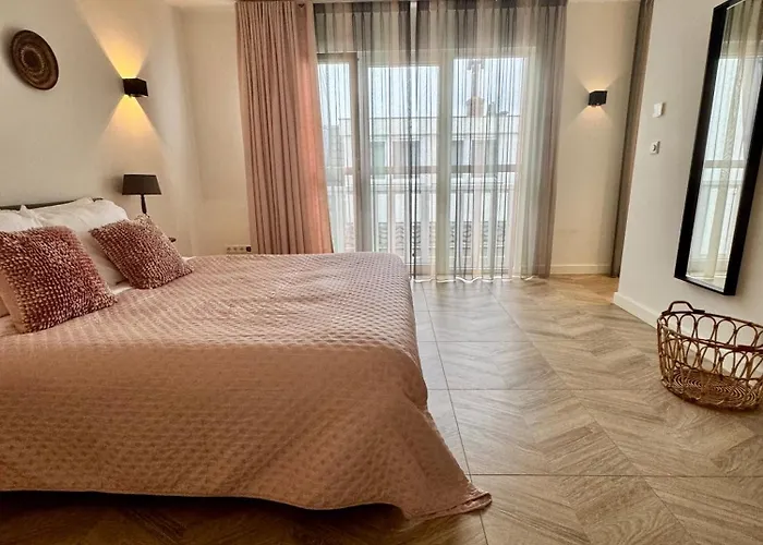 Appartement Homes By The C