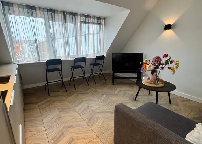 Homes By The C Appartement Zandvoort